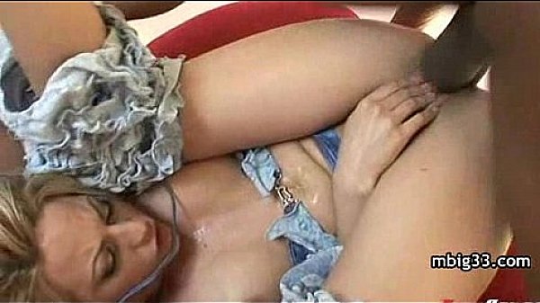 amateur interracial filmed by the boyfriend goon ass