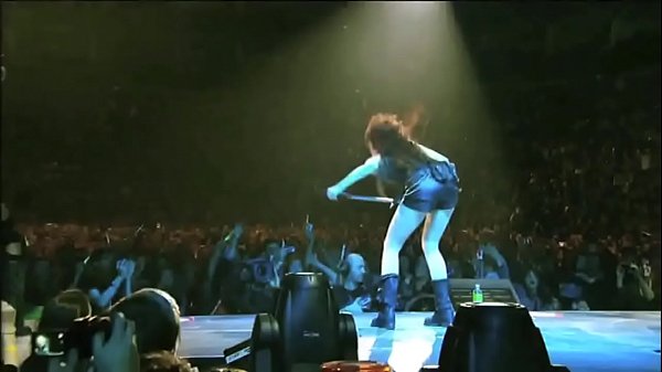 Miley Cyrus Sexy Sluty Bitch