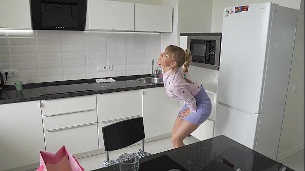 HARD CRAMPS AND ABDOMINAL PAIN FROM DRIED FRUITS. MEDICAL FETISH