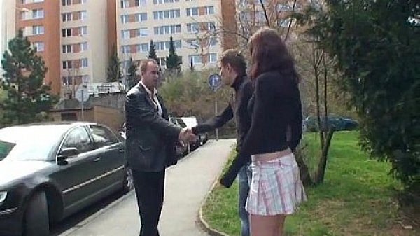 Just stare at this marvelous gir  