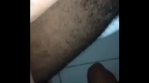 SAFADA BRINCANDO COM O PAU DE 23 CM