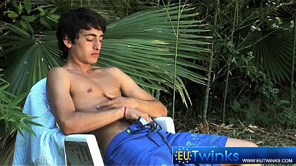 naked twink