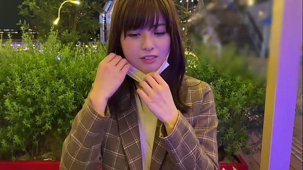 乳首弱いななせの乳頭集中攻撃！！水着をずらしてダイレクト生挿入！欲しがり生SEX！ハメ撮り 中出し 女子大生 美乳 水着 コスプレ スレンダー