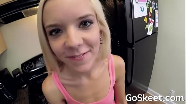 Halle Von Slobs the Knob