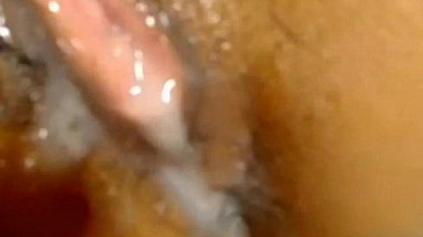 Madurita peluda vagina mojada bien humeda lista para cojer