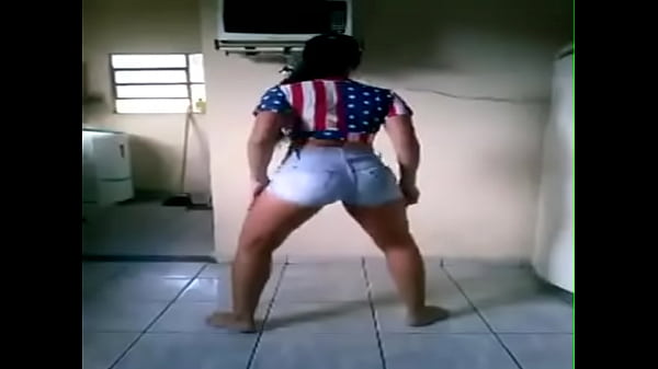 Novinha Dan&ccedil;ando Funk - Pumba la Pumba