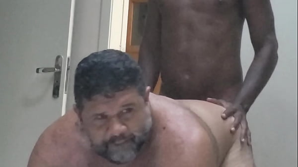 Amo me abrir para um preto