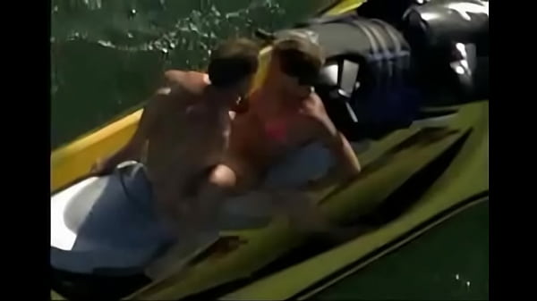 Pillados en Medio del Mar xD