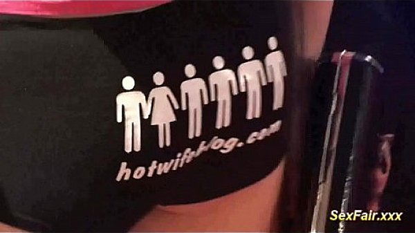 Blonde gets dildo in live show