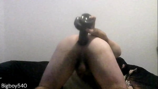 sodomis&eacute; par une grosse bite noir