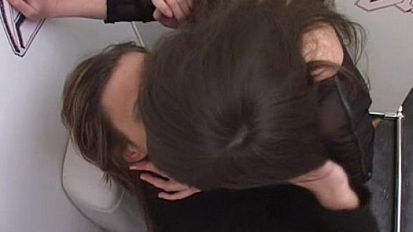 my friends girl very goods 1