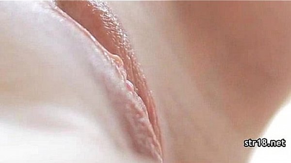 my step sisters friend giving my a nice blow job 18 yo