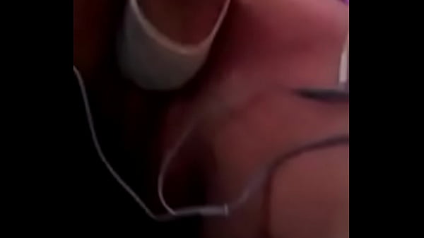 Milf taking that pressure  