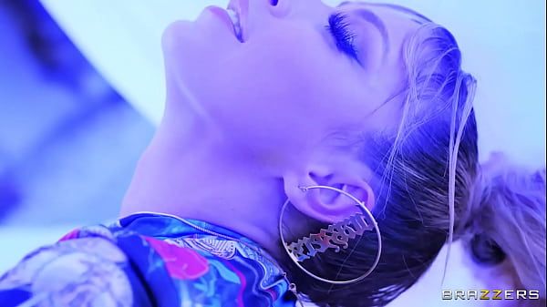 ZZ Guide to: Sloppy Blowjobs  