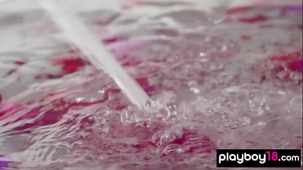 Exotic nude muse stripped and posed in the bathroom 