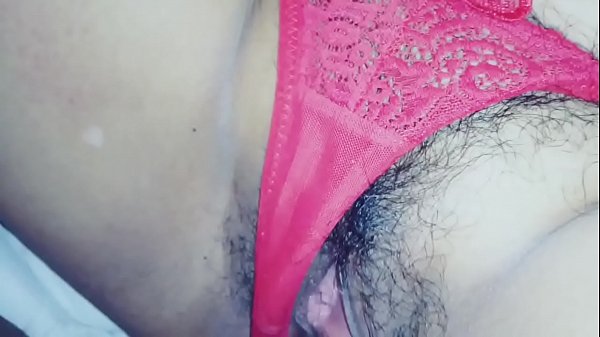 La concha peluda de claudia toda para cogerla