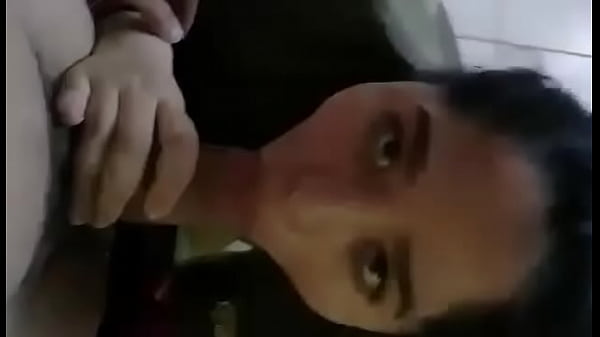 Putita mam&aacute; rico 