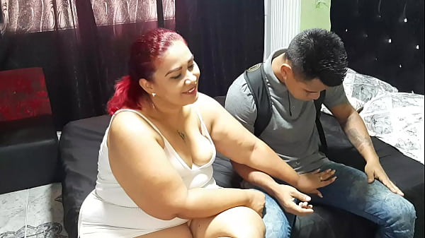 Pedi un domicilio pero me gusta mas el repartidor que la comida  