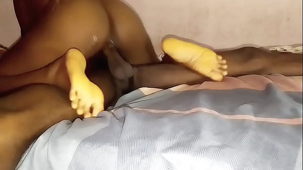 NACKANA REPUBLIC ENJOYS MASKGODEZ PUSSY AS SHE WAS SERIOUSLY DEMANDED FOR HOT FUCK