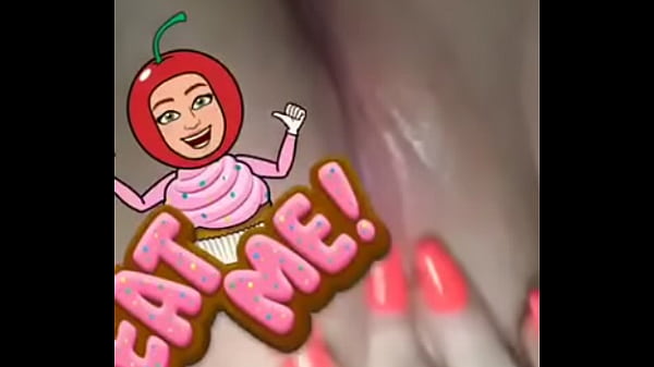 White bbw playing with wet pussy and loving it and wishing a bbc was inside of it