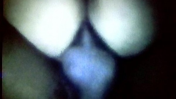 Rebolando na pica sem capa 