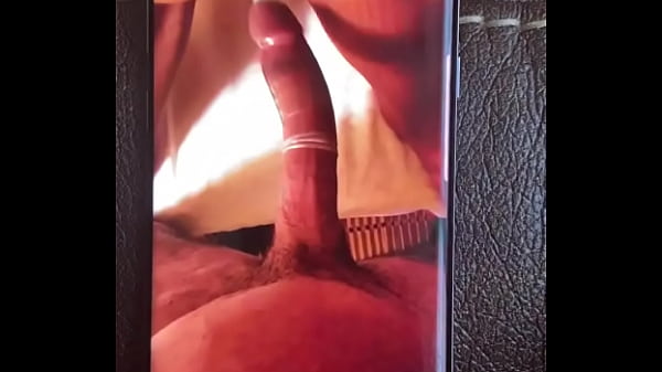 Big cock makes pussy squirt