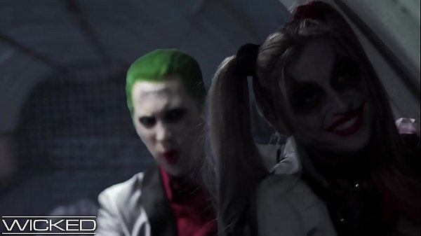 Harley Quinn Anal Fuck & Double Blowjob  