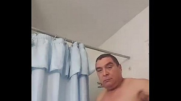 mi amigo lucio mostrando cuerpo denudo para mi..