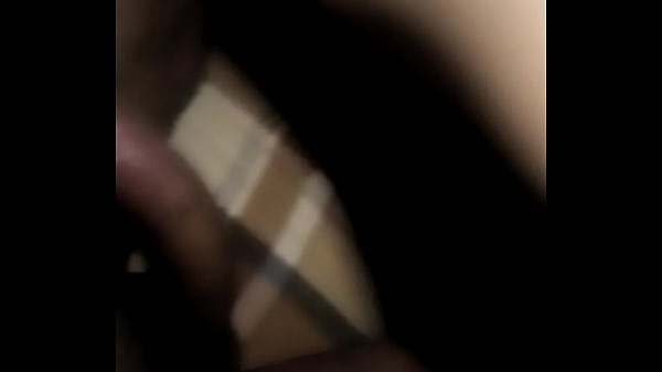 Me encanta esa chica siempre me invitaba a irme a la habitaci&oacute;n de su trabajo muy puta me recib&iacute;a siempre desnuda... Extra&ntilde;o esa guapa