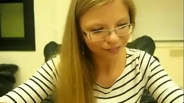 MILF Ananasova Teasing On Cam