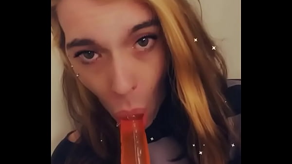 Pretty Face Sucking POV 