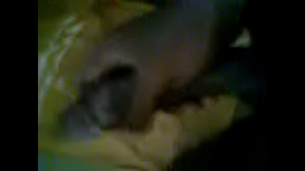 Angolano, se masturbando LN 2...