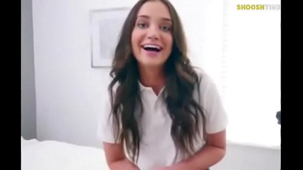 Le muestro a mi hermana que mi verga es la mejor 