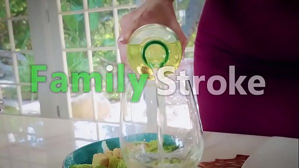 Stepson and Stepmom Dinner Sex