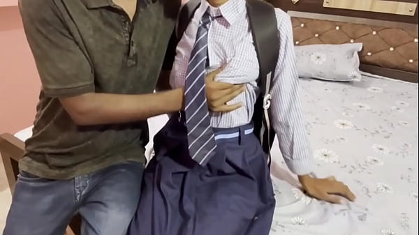 Desi College Girlfriend Hardcore Fuck With Her Boyfriend ( Hindi Audio)