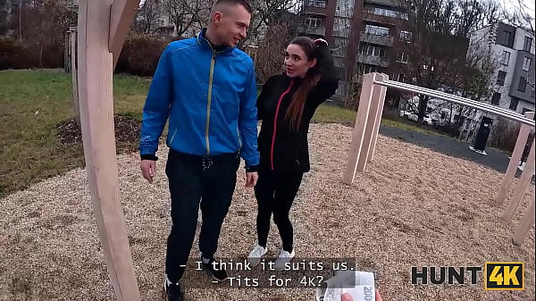 HUNT4K. Sakura Hell fucks a stranger in a car in front of her boyfriend