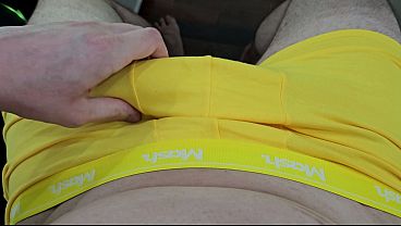 NOVINHO BATENDO PUNHETA