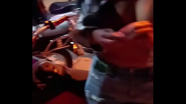 Corri&eacute;ndome en el impresionante culo de mi cu&ntilde;ada B. Despu&eacute;s de la fiesta (video casero)