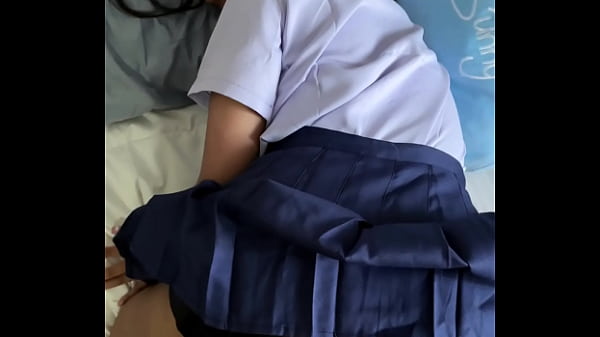 French tourist fuck a 18 years old Thai student in uniform