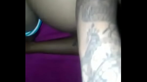 Namorada rabuda dano o cu pra mim