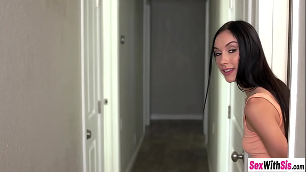 Hot babe Jazmin Luv enjoyed hard sex with her stepbro  