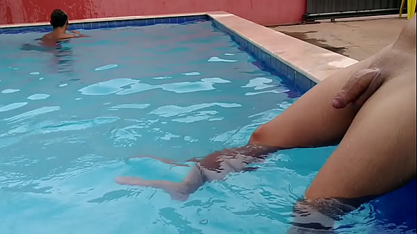 Tenta pingar  de novo pra ver 