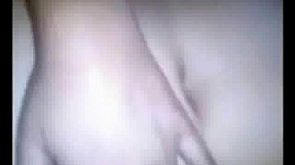 Turkish girl is talking with phone and sucs a cock