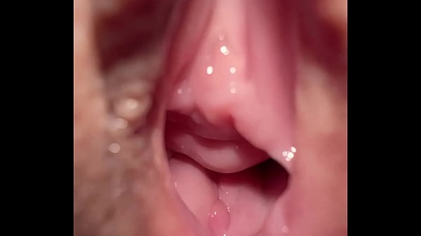 18 years old girl shows how her pussy changed after loosing virginity!  