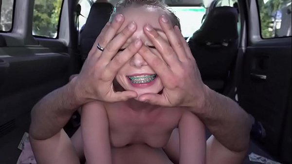 Super hot babe gets fucked for cash  