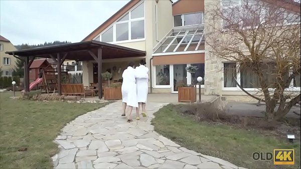 OLD4K. Tender Sex in Jacuzzi