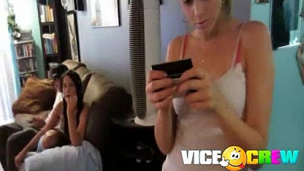 Eating her pussy out before the fun starts