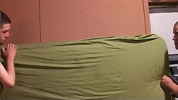 Yp - Hunk Gets Fucked Without A Condom Factory Video