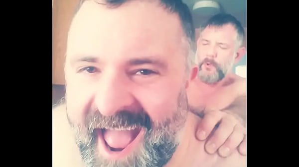 un caliente en copiapó  Happy Friday Civilians