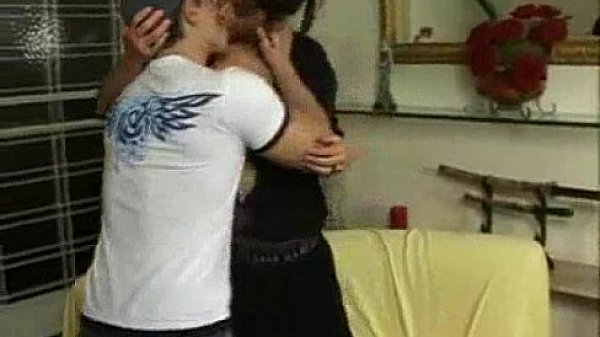 Traindo no Barzinho Latina sex